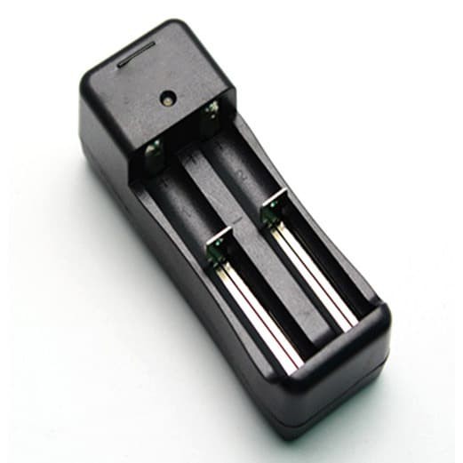2 Slot Charger Baterai Vape 18650 14500 26650 Lithium Ultrafire